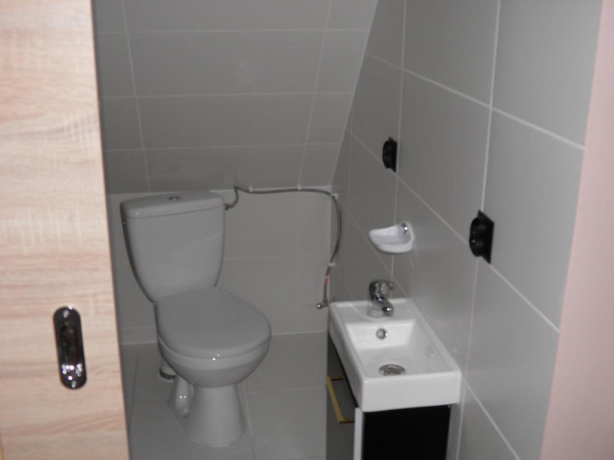 Apartament Rynek 30 Osieczna Esterno foto