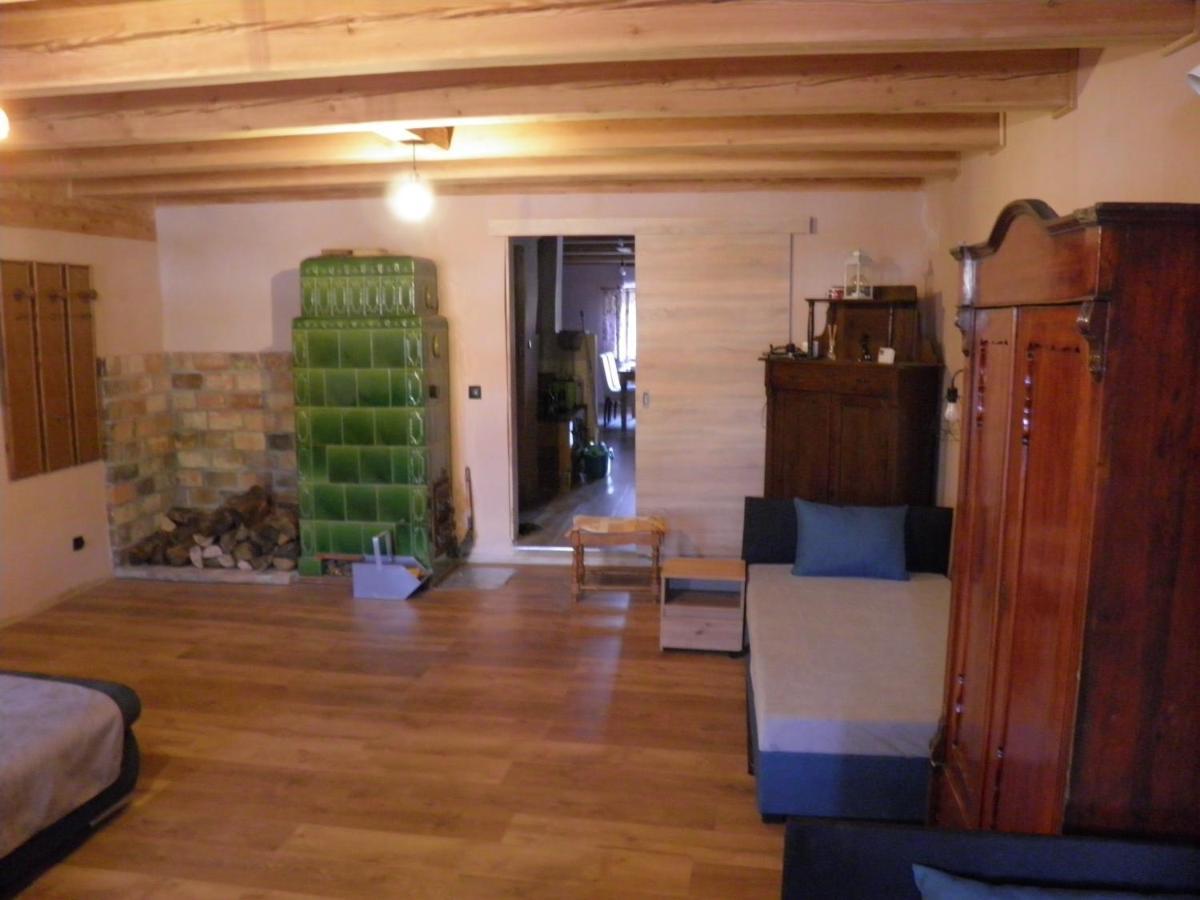Apartament Rynek 30 Osieczna Esterno foto