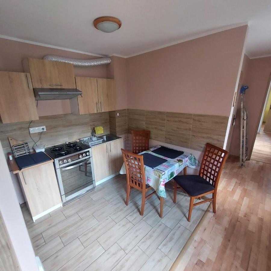Apartament Rynek 30 Osieczna Esterno foto